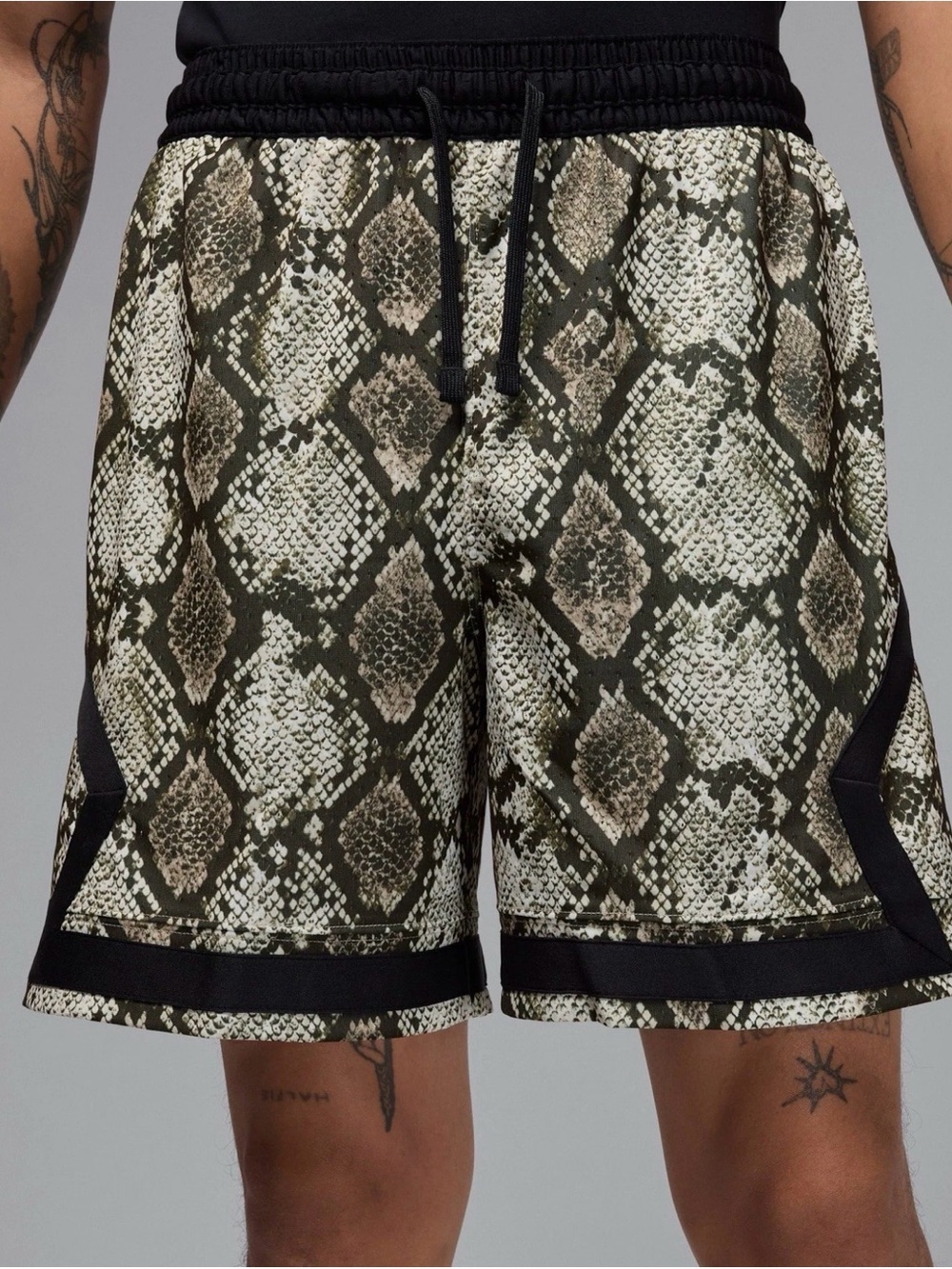 Jordan Men's DRI-FIT Diamond Mesh Basketball Shorts Snakeskin Small HF9907-133